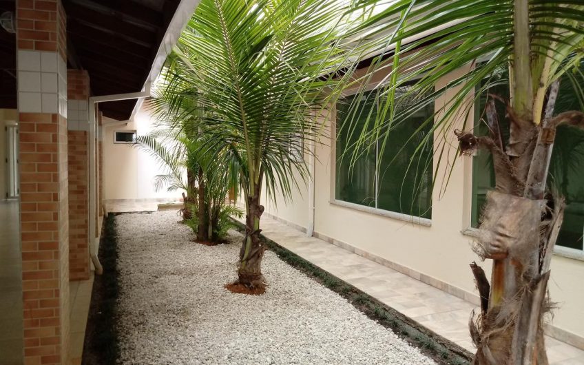 Apartamento para aluguel na temporada na Praia das Toninhas em Ubatuba id288711