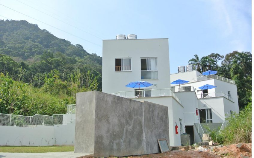 Apartamento para aluguel na temporada na Praia da Lagoinha em Ubatuba id629141