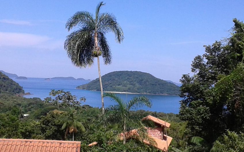 Casa para locação de temporada na Praia do Prumirim em Ubatuba id1949076