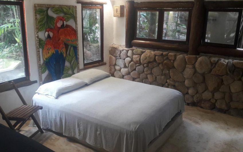 Casa para locação de temporada na Praia de Itamambuca em Ubatuba id2827558