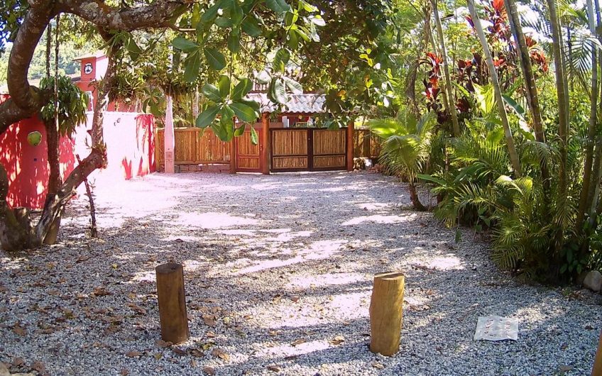 Mandacaru Chalés e Suítes – Locação de temporada na Vila de Itamambuca em Ubatuba