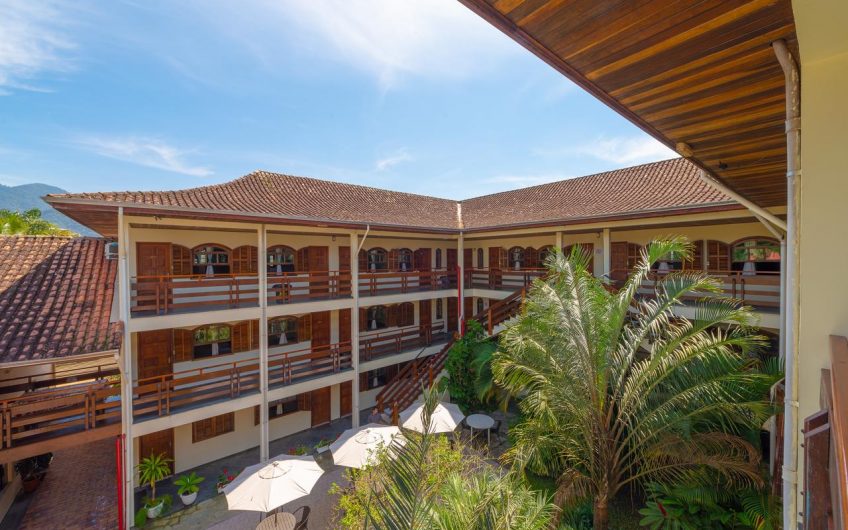 Chalés Four Seasons na Praia de Maranduba em Ubatuba