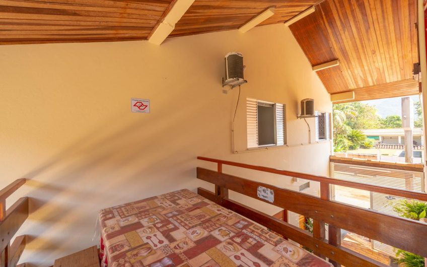 Chalés Four Seasons na Praia de Maranduba em Ubatuba