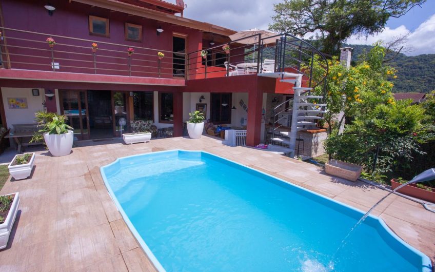 Ubatuba Ecologic Hostel e Pousada no Perequê-Açú em Ubatuba
