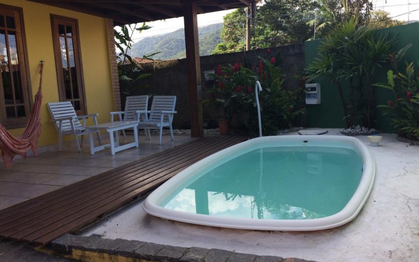 Liberdade 1057 Guest House no Centro de Ubatuba