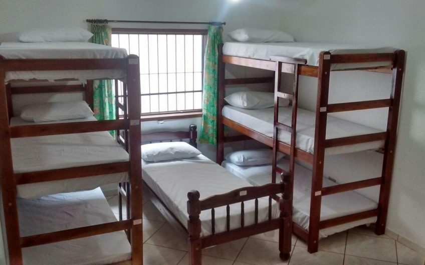 Praia Grande Hostel (Ubatuba)