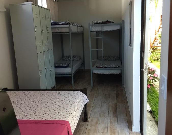 Hostel Vô Vicente no Centro de Ubatuba