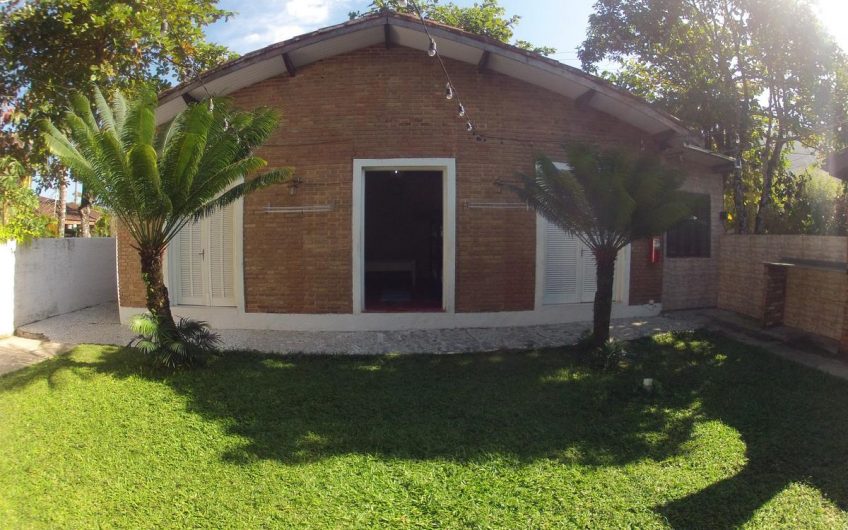 Hostel Caribe Ubatuba na Praia do Sapê em Ubatuba