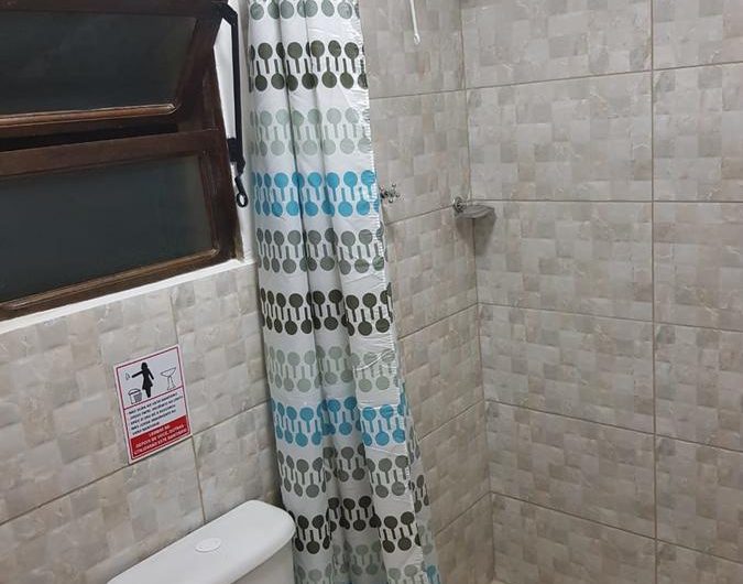 Santo Quintal Hostel na Praia do Itaguá em Ubatuba