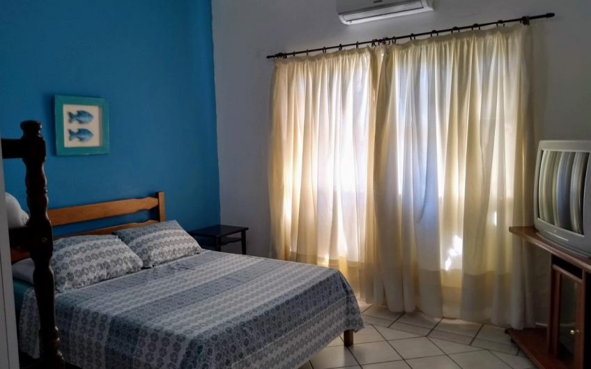Tartaruga Marinha Hostel na Praia do Itaguá em Ubatuba