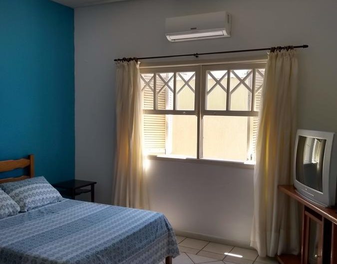 Tartaruga Marinha Hostel na Praia do Itaguá em Ubatuba