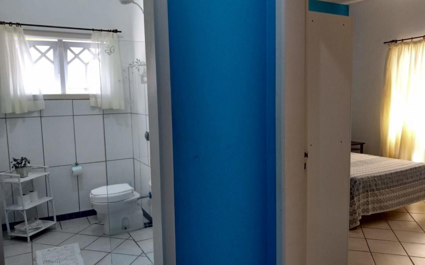 Tartaruga Marinha Hostel na Praia do Itaguá em Ubatuba