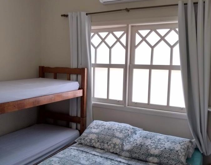 Tartaruga Marinha Hostel na Praia do Itaguá em Ubatuba