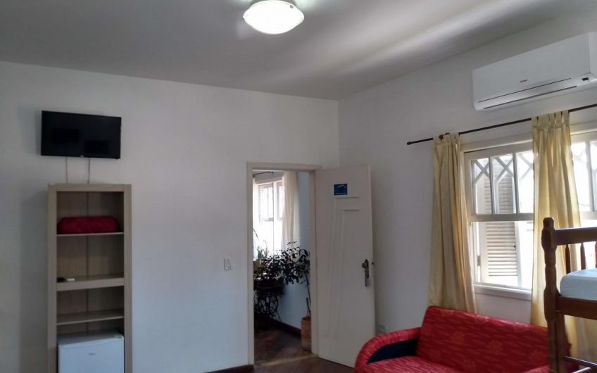 Tartaruga Marinha Hostel na Praia do Itaguá em Ubatuba