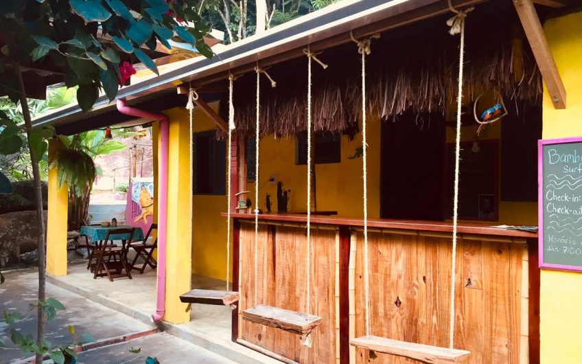Bamboo Groove Hostel na Vila de Itamambuca em Ubatuba
