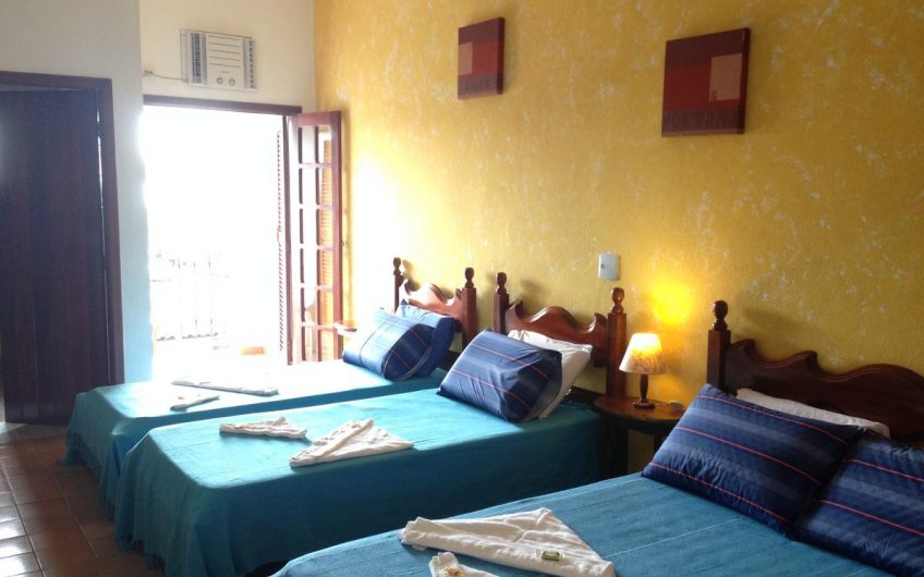 Enseada Hotel na Praia da Enseada em Ubatuba