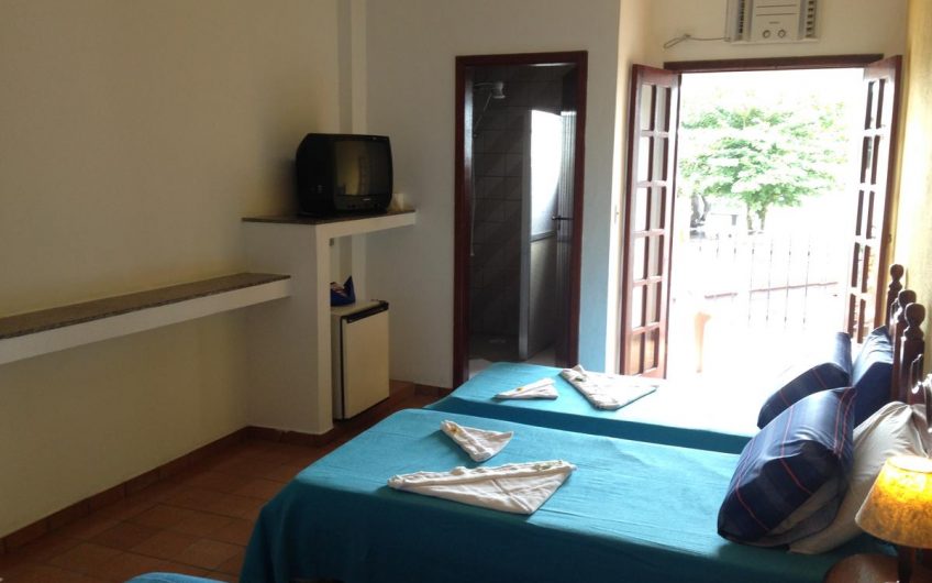 Enseada Hotel na Praia da Enseada em Ubatuba