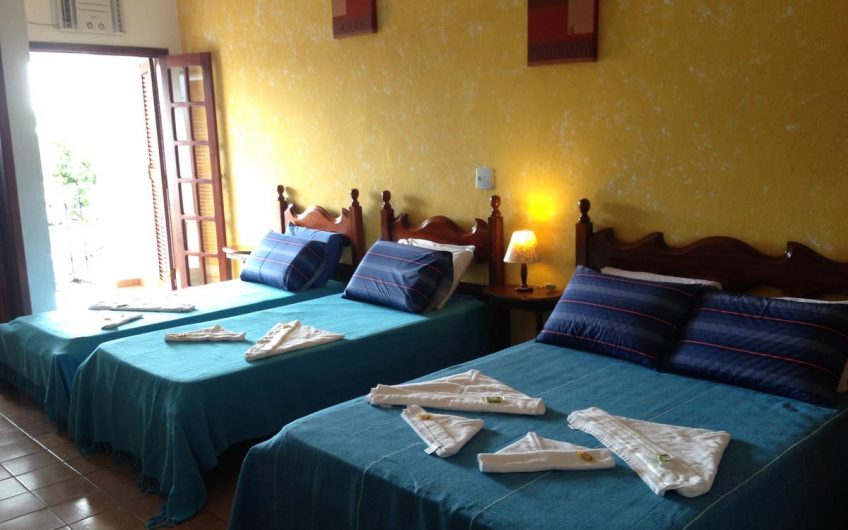 Enseada Hotel na Praia da Enseada em Ubatuba