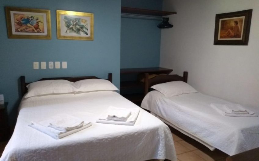 Hotel Giprita na Praia do Itaguá em Ubatuba