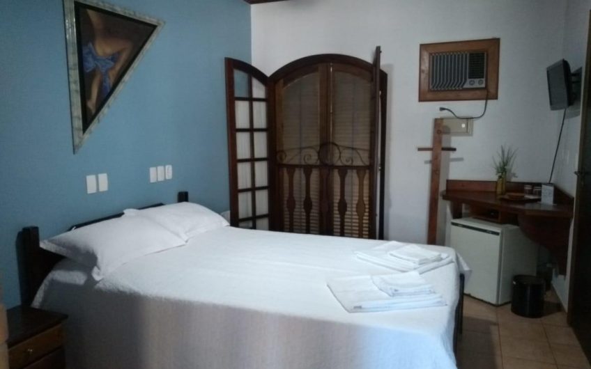 Hotel Giprita na Praia do Itaguá em Ubatuba