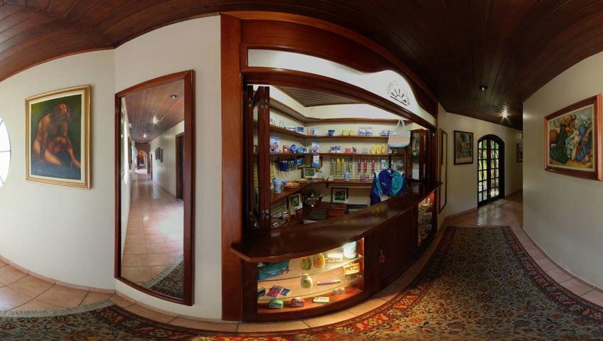 Hotel Giprita na Praia do Itaguá em Ubatuba