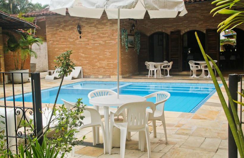 Hotel Giprita na Praia do Itaguá em Ubatuba