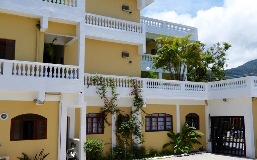 Hotel Parque Atlântico no Centro de Ubatuba