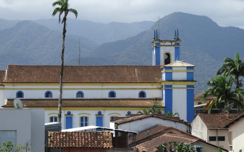 Hotel Parque Atlântico no Centro de Ubatuba