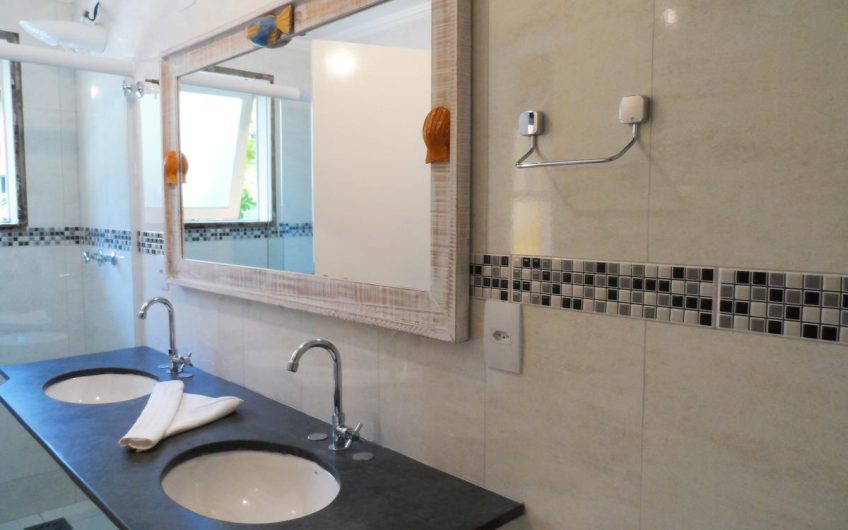 Hotel e Pousada Pouso 54 na Praia das Toninhas em Ubatuba