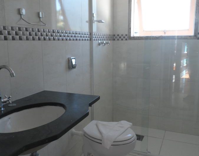 Hotel e Pousada Pouso 54 na Praia das Toninhas em Ubatuba