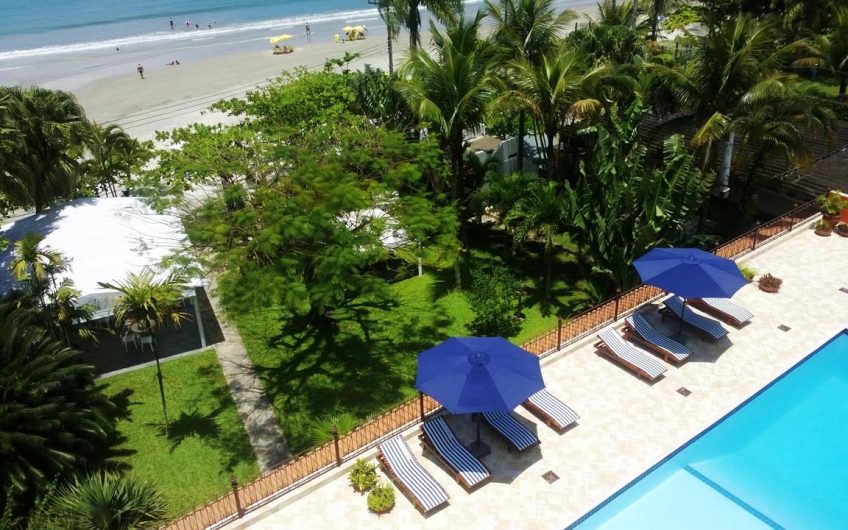 Hotel Porto Di Mare na Praia da Enseada em Ubatuba