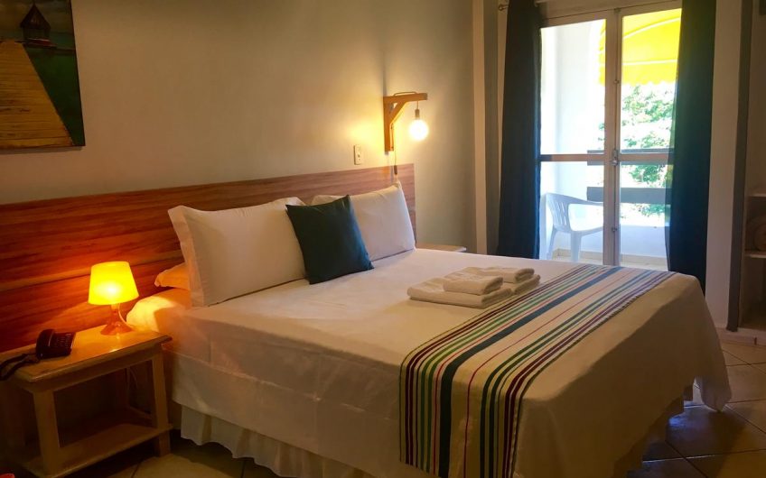 Hotel Porto Di Mare na Praia da Enseada em Ubatuba