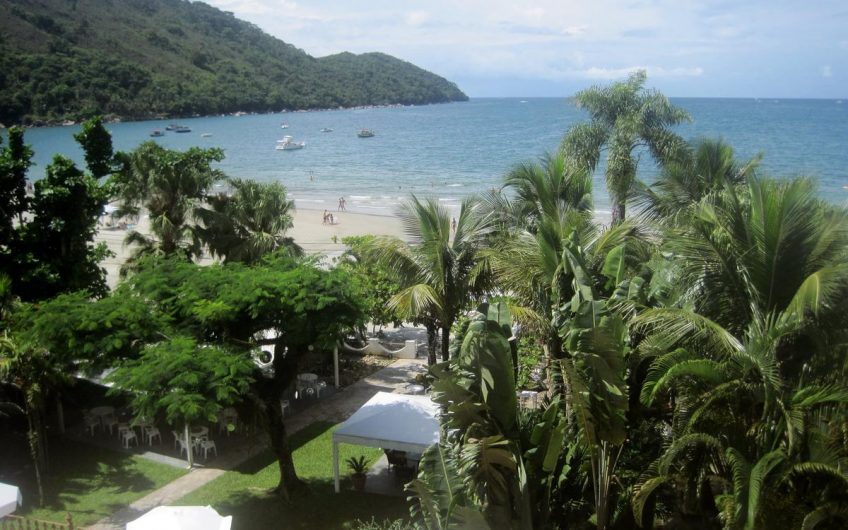 Hotel Porto Di Mare na Praia da Enseada em Ubatuba