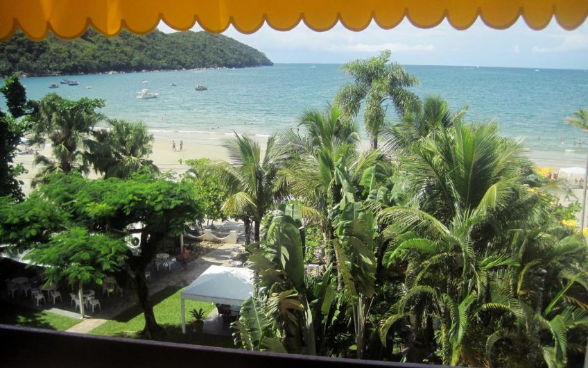 Hotel Porto Di Mare na Praia da Enseada em Ubatuba