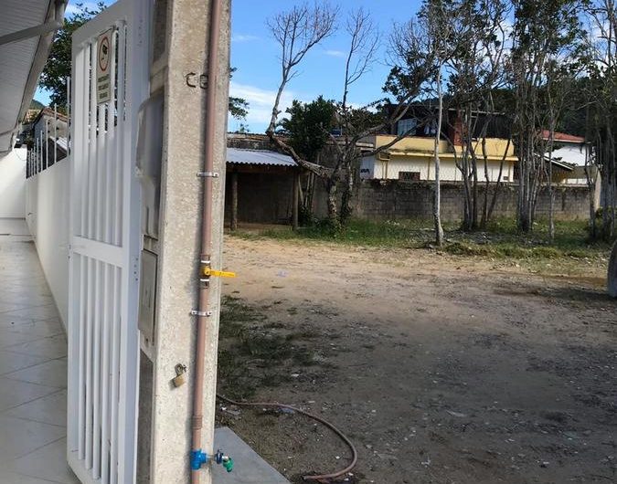 Kitnet para locação de temporada na Praia das Toninhas em Ubatuba hid1610645
