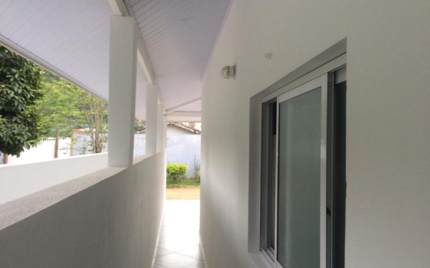 Kitnet para locação de temporada na Praia das Toninhas em Ubatuba hid1610645