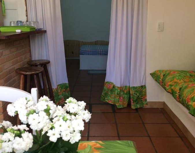 Kitnet para locação de temporada na Praia do Itaguá em Ubatuba id2829153