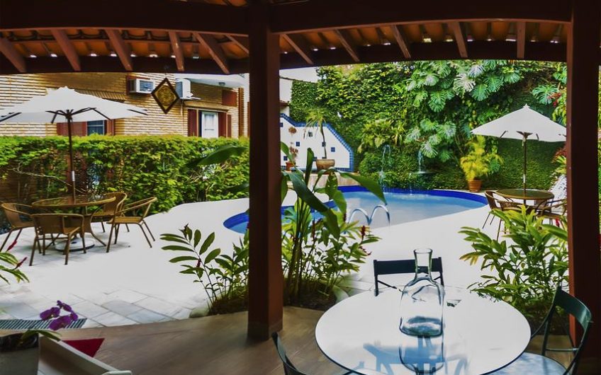 Pousada Villa Di Rimini na Praia do Itaguá em Ubatuba