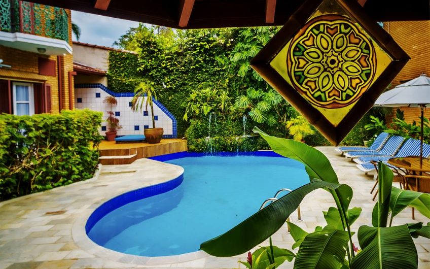 Pousada Villa Di Rimini na Praia do Itaguá em Ubatuba