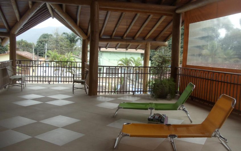 Pousada do Tié na Praia do Itaguá em Ubatuba