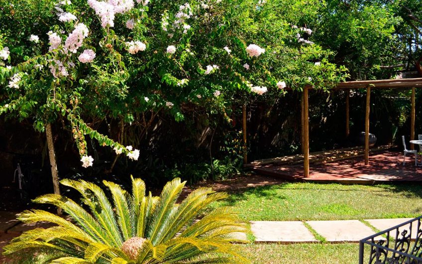 Pousada Omnimare na Praia do Itaguá em Ubatuba