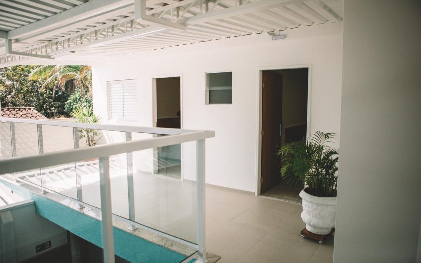 Pousada Aquarium na Praia do Itaguá em Ubatuba
