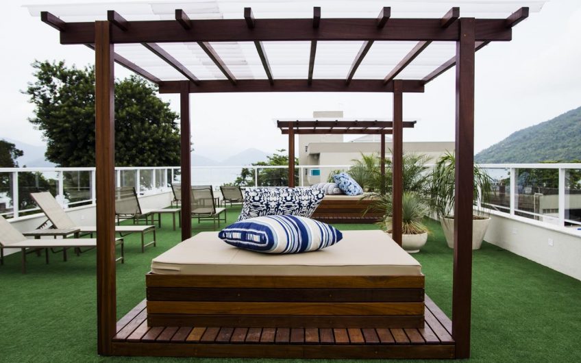 Pousada Villa Di Enzo na Praia do Itaguá em Ubatuba