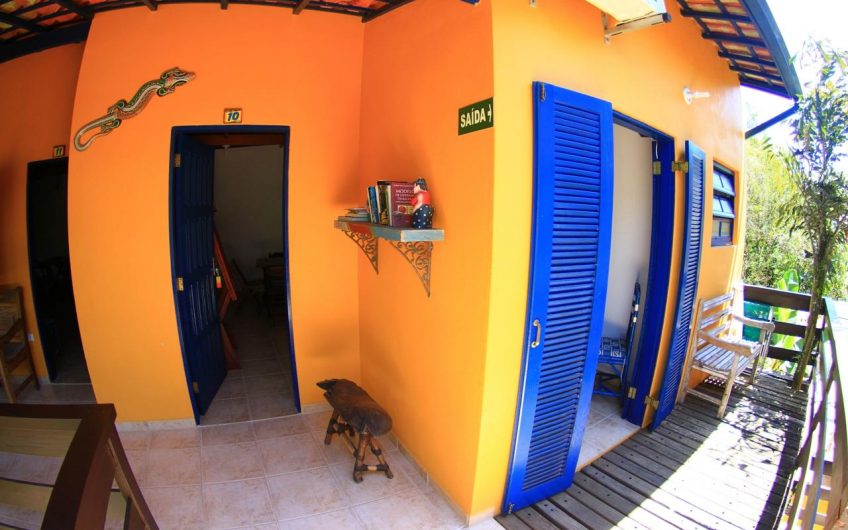Pousada e Camping Canto do Dado na Vila de Itamambuca em Ubatuba