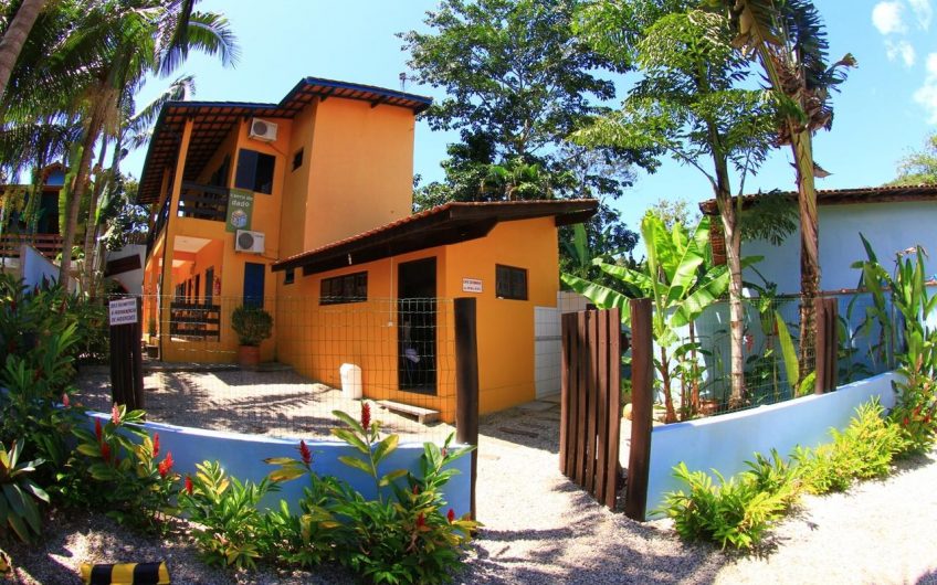 Pousada e Camping Canto do Dado na Vila de Itamambuca em Ubatuba
