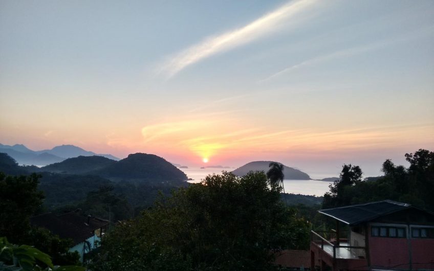 Haleiwa Chalés e Suítes na Praia do Prumirim em Ubatuba