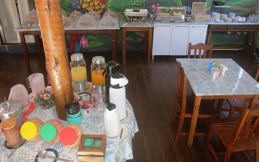 Pousada Beija Flor na Praia Grande em Ubatuba