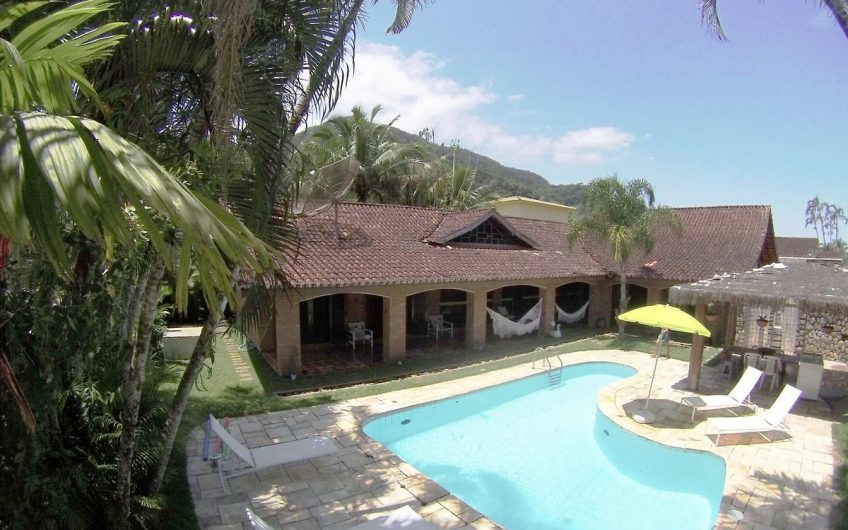 Pousada Na Praia Ubatuba (Lázaro)