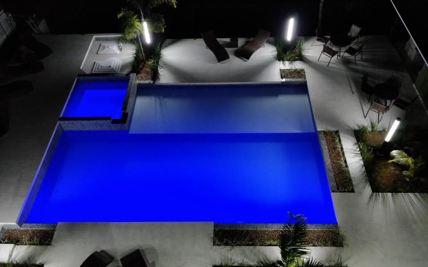 Luz da Lua Pousada na Praia da Lagoinha em Ubatuba
