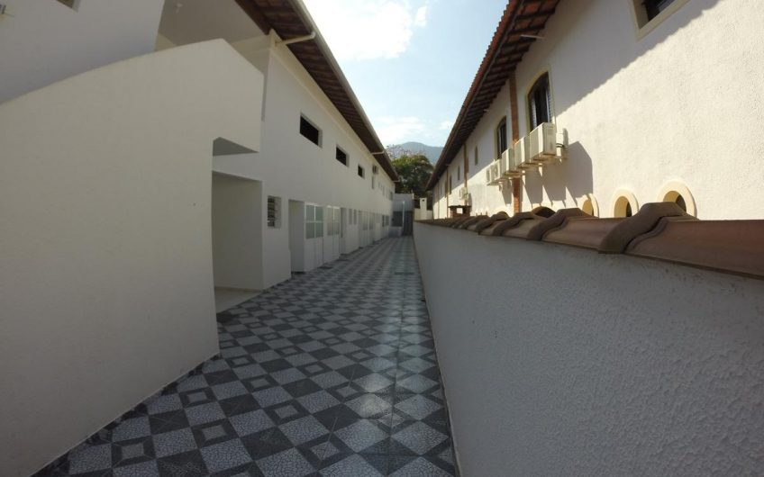 Pousada Sununga Flats na Praia do Lázaro em Ubatuba